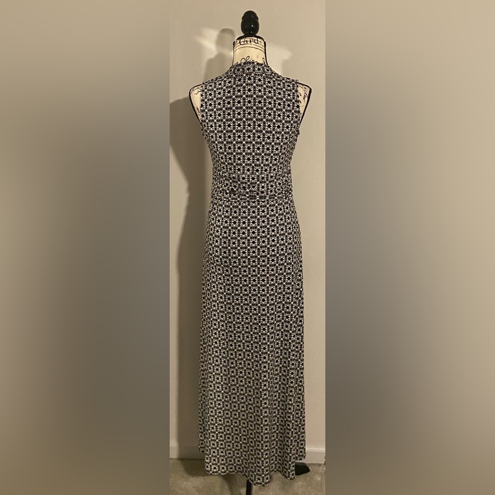 Vince Camuto “Geo Print” Sleeveless Maxi Dress - Picture 5 of 13